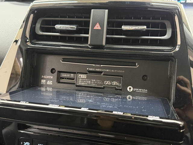 トヨタ プリウス Ａプレミアム