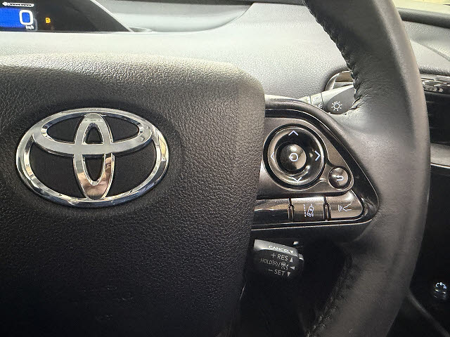 トヨタ プリウス Ａプレミアム