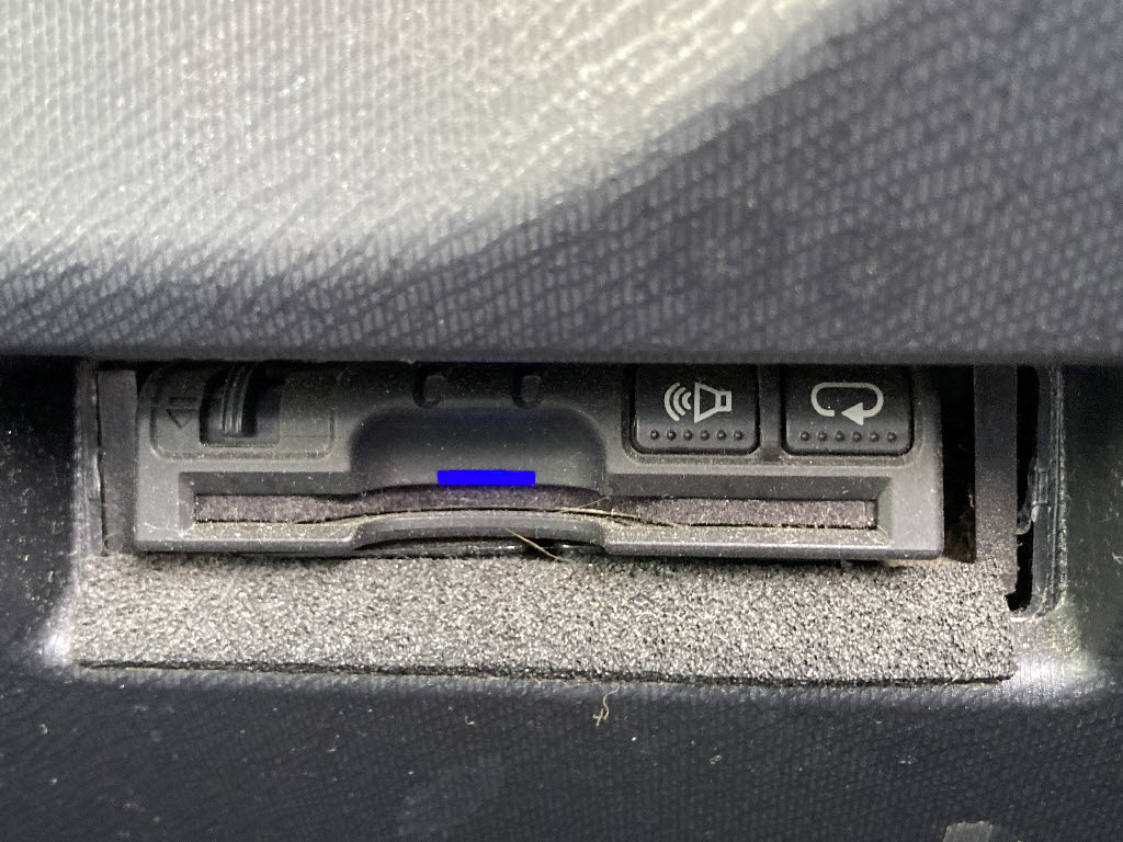 トヨタ アクア S