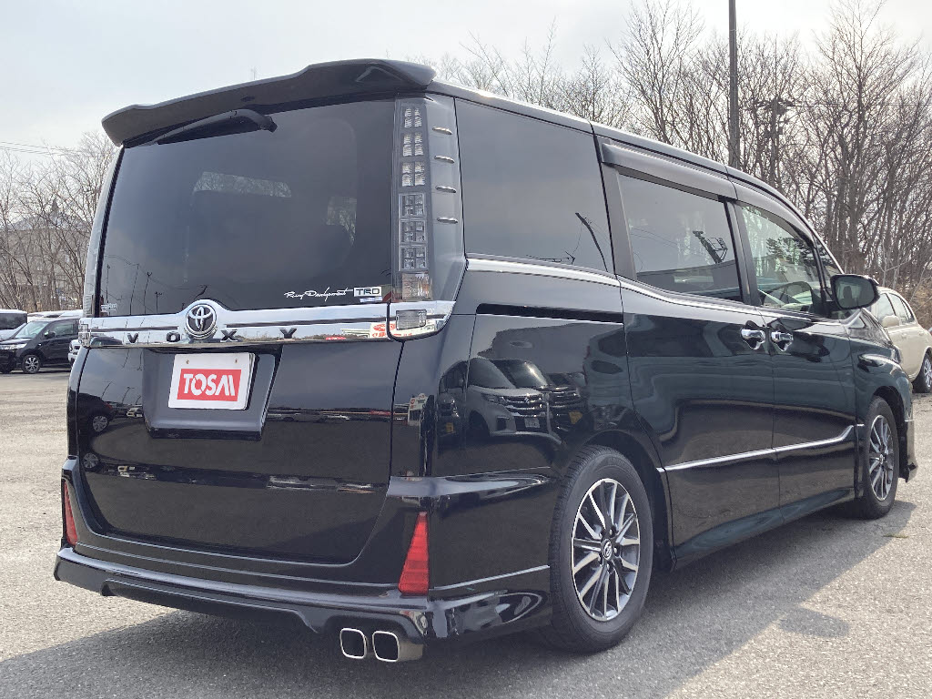 トヨタ ヴォクシー ＺＳ