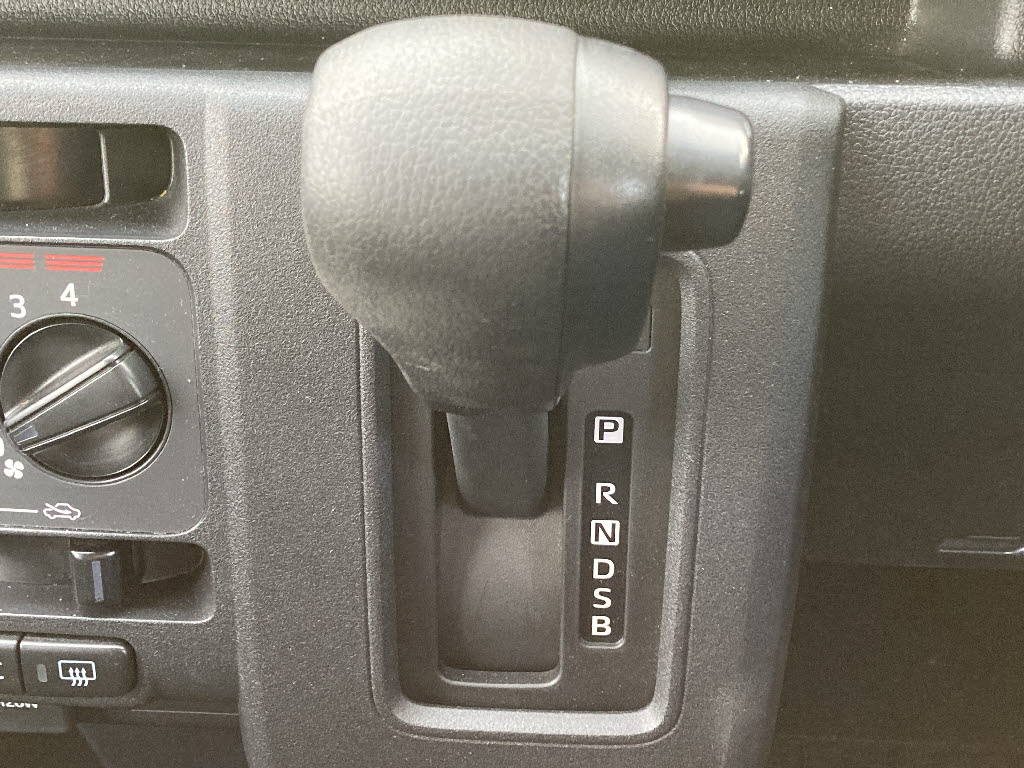 トヨタ ピクシスＶ ﾃﾞﾗｯｸｽ