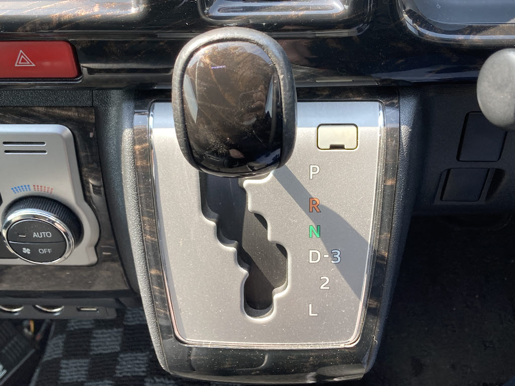 トヨタ ハイエースＶ ﾏﾙﾁﾛｰﾙﾄﾗﾝｽﾎﾟｰﾀｰﾀｲﾌﾟ1