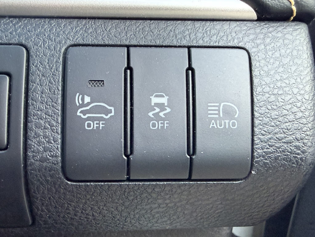 トヨタ ﾊﾘｱｰ ﾊｲﾌﾞﾘｯﾄﾞ ﾌﾟﾚﾐｱﾑ