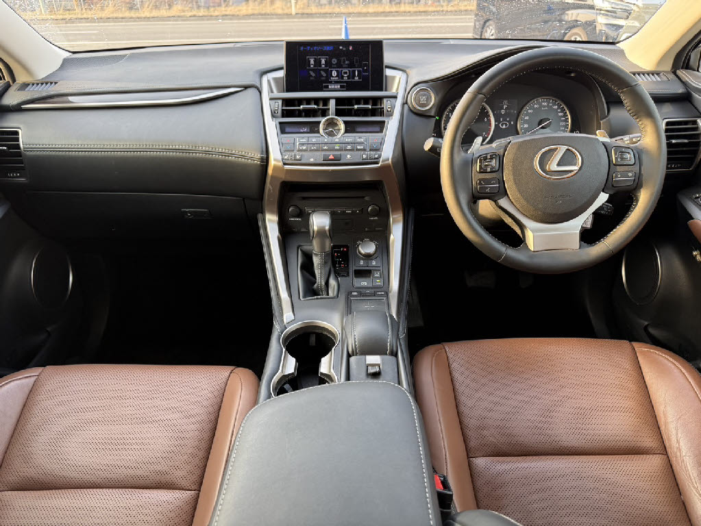 レクサス レクサス ＮＸ NX200t ﾊﾞｰｼﾞｮﾝL