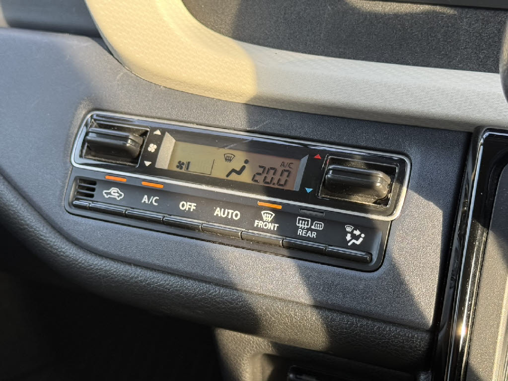 三菱 デリカＤ：２ ﾊｲﾌﾞﾘｯﾄﾞMZ 全方位ｶﾒﾗﾊﾟｯｸ