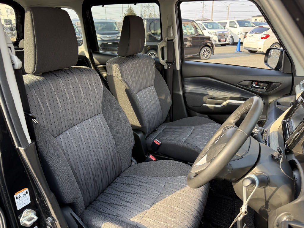 三菱 デリカＤ：２ ﾊｲﾌﾞﾘｯﾄﾞMZ 全方位ｶﾒﾗﾊﾟｯｸ