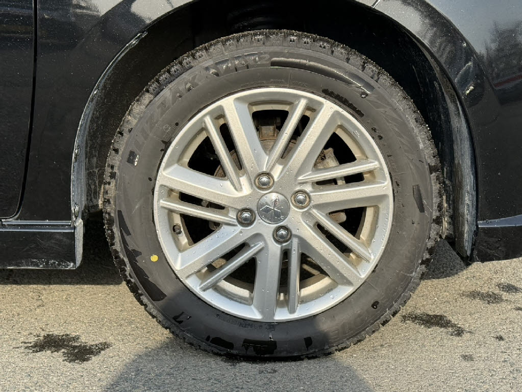 三菱 デリカＤ：２ ﾊｲﾌﾞﾘｯﾄﾞMZ 全方位ｶﾒﾗﾊﾟｯｸ