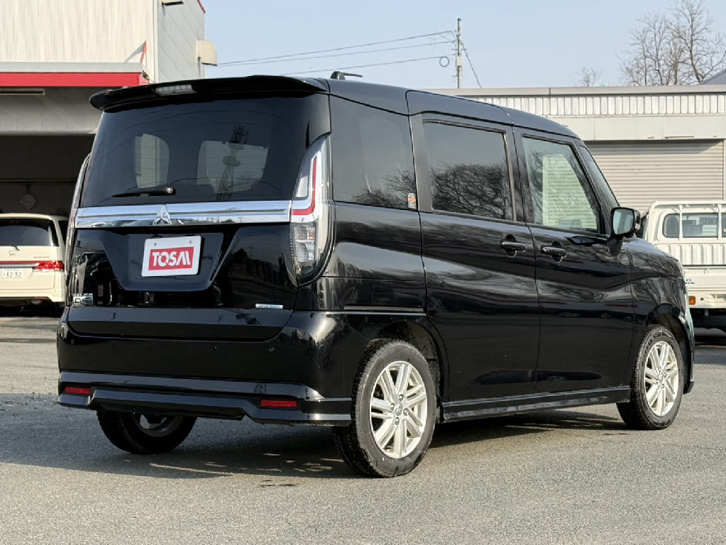 三菱 デリカＤ：２ ﾊｲﾌﾞﾘｯﾄﾞMZ 全方位ｶﾒﾗﾊﾟｯｸ