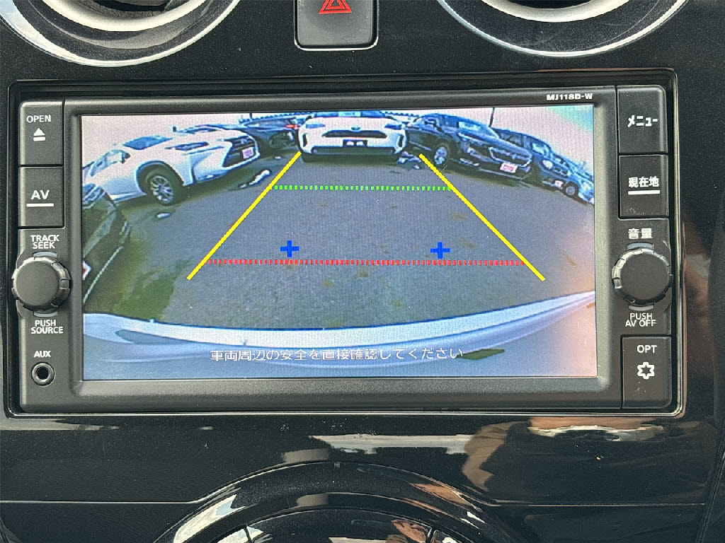 ニッサン ノート ｅパワーＸ ＦＯＵＲ