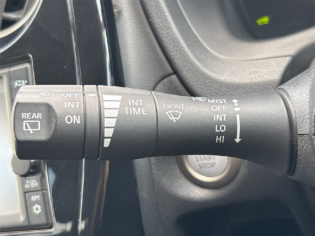 ニッサン ノート ｅパワーＸ ＦＯＵＲ