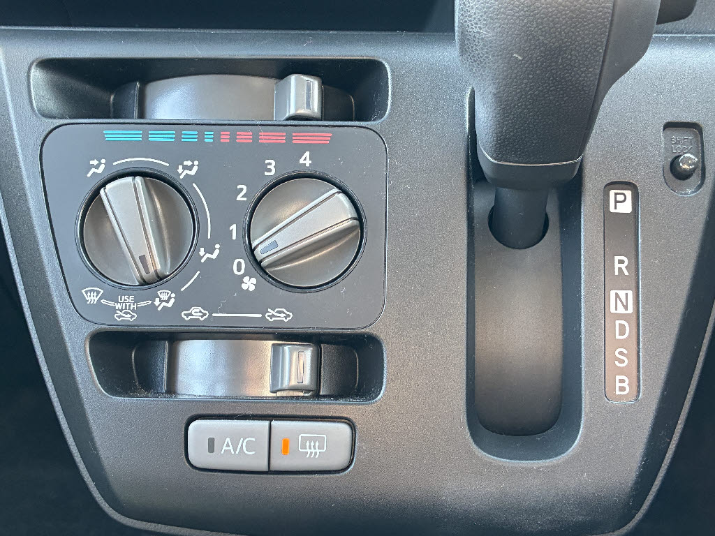 ダイハツ ミライース Ｌ ＳＡ３