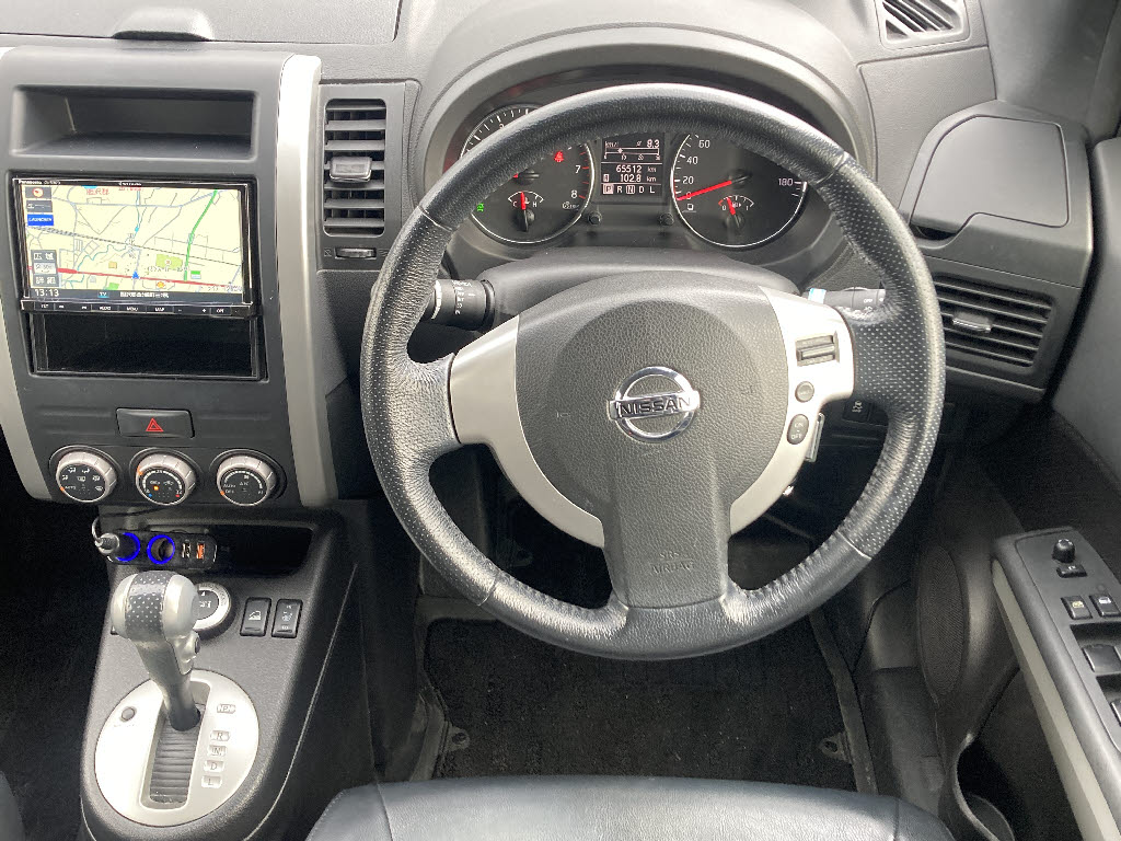 ニッサン エクストレイル 2.0Xtt　4WD