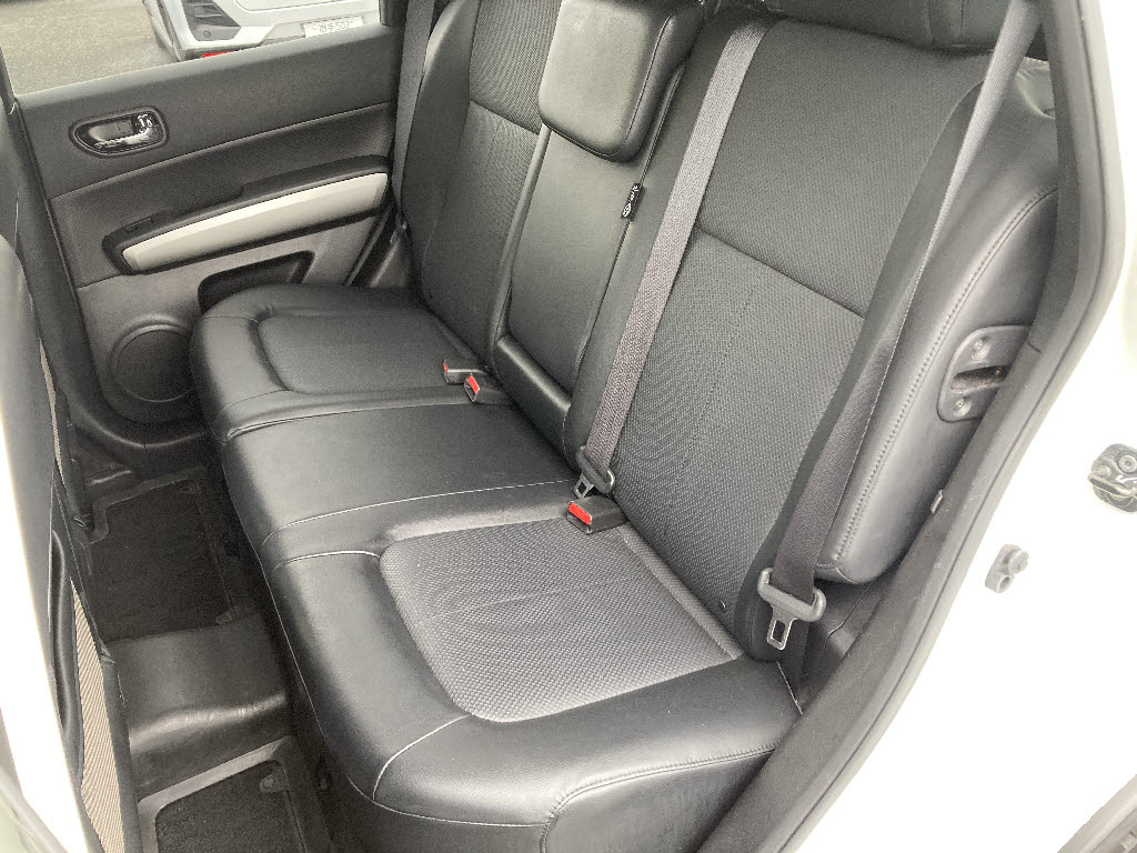 ニッサン エクストレイル 2.0Xtt　4WD