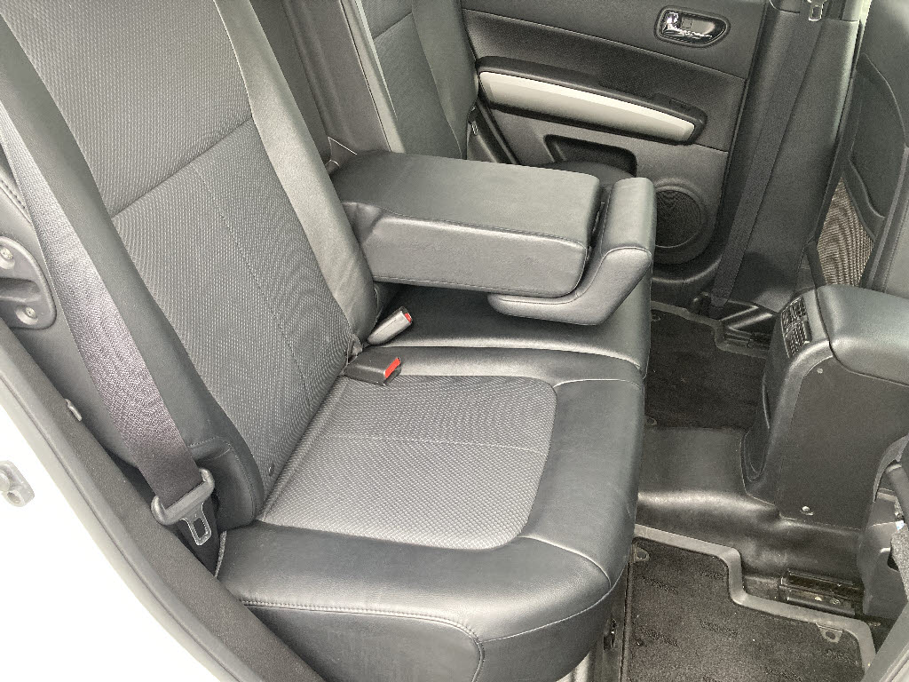 ニッサン エクストレイル 2.0Xtt　4WD