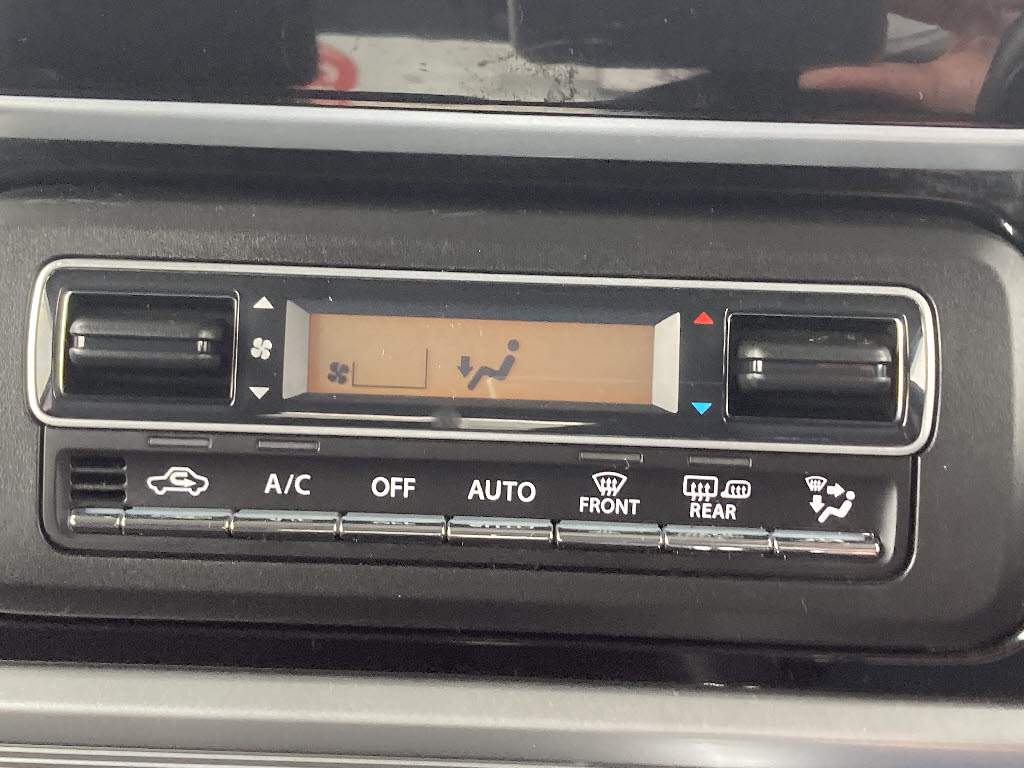 スズキ スペーシアカスタム ﾊｲﾌﾞﾘｯﾄﾞGS 4WD