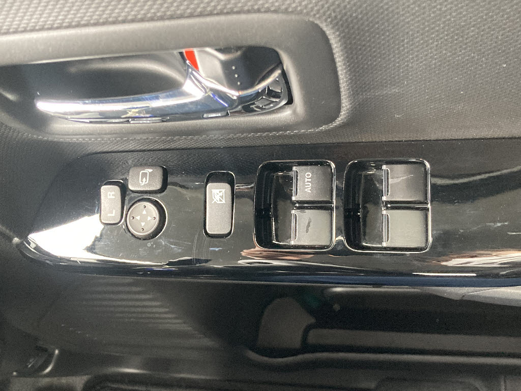 スズキ スペーシアカスタム ﾊｲﾌﾞﾘｯﾄﾞGS 4WD