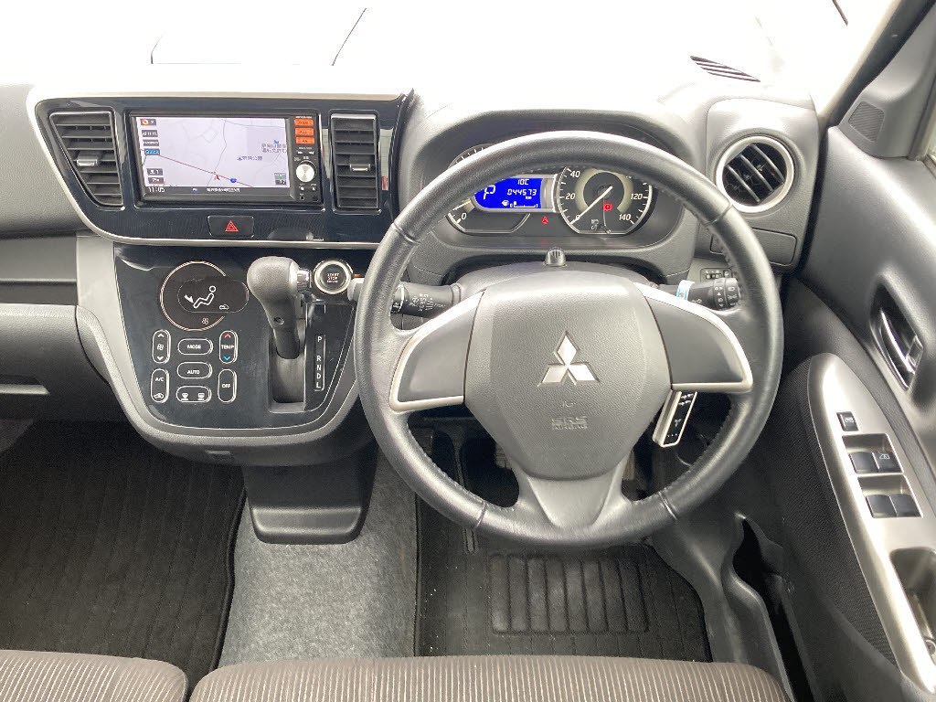 三菱 ｅＫスペース ｶｽﾀﾑG 4WD