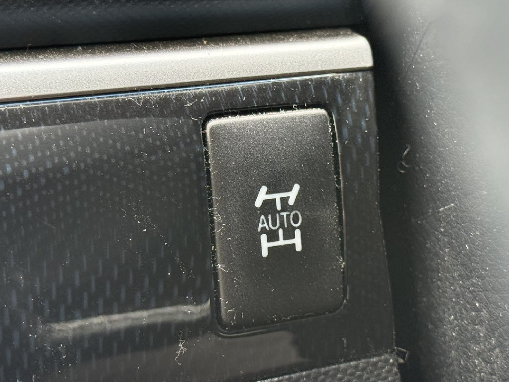 トヨタ エスティマ アエラス 4WD