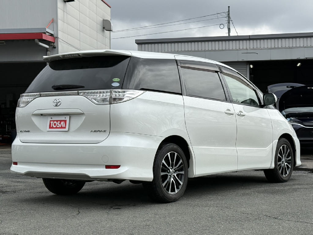 トヨタ エスティマ アエラス 4WD