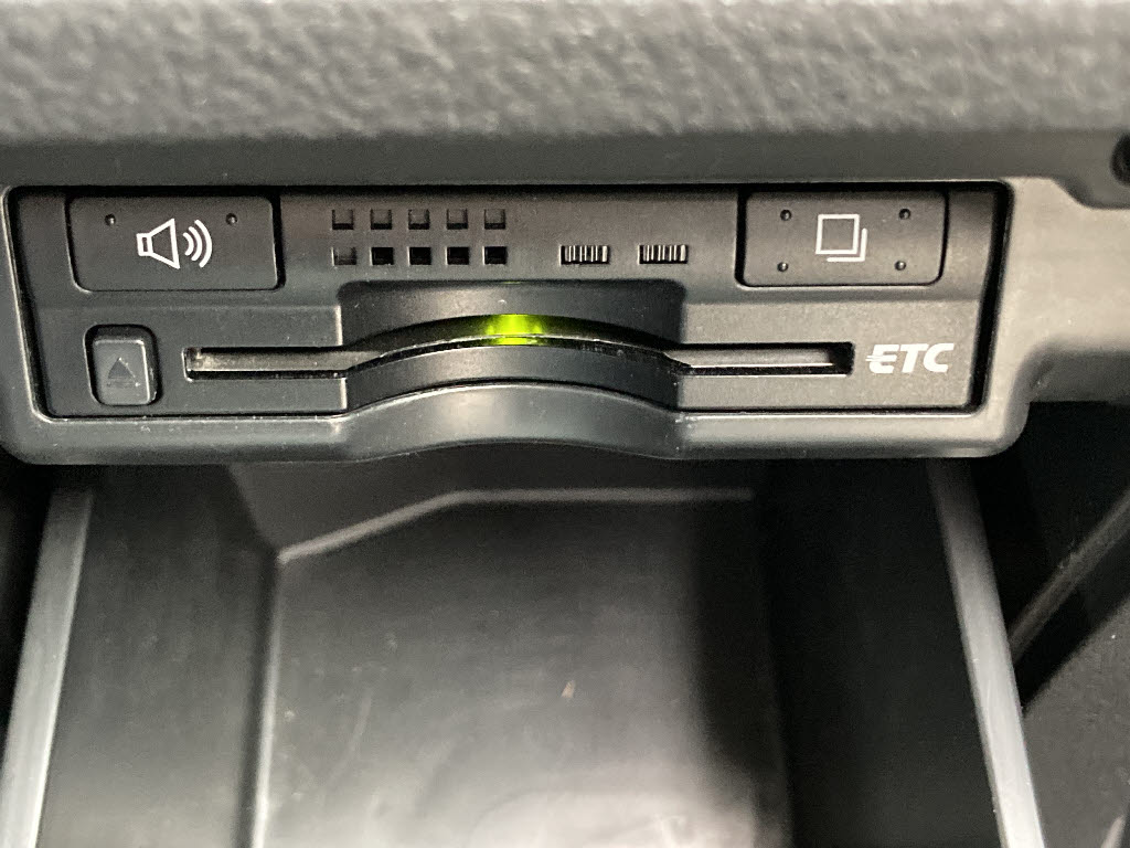 トヨタ アルファード 240Sﾌﾟﾗｲﾑｾﾚｸｼｮﾝ2 4WD