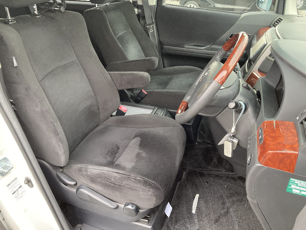 トヨタ アルファード 240Sﾌﾟﾗｲﾑｾﾚｸｼｮﾝ2 4WD