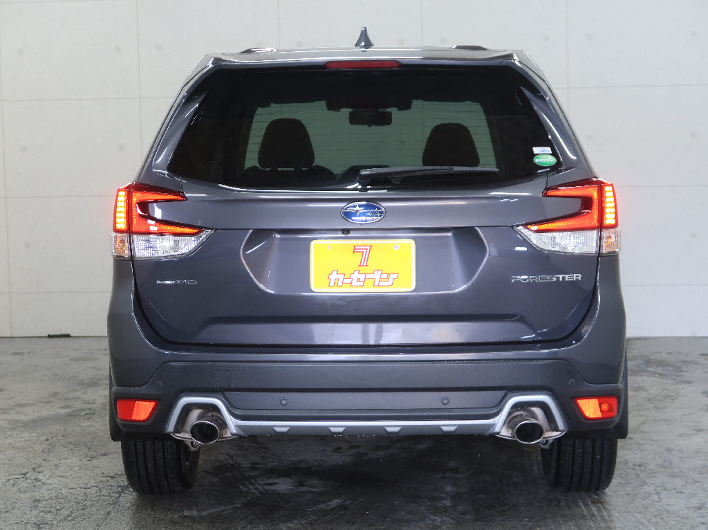 スバル フォレスター スポーツ 4WD