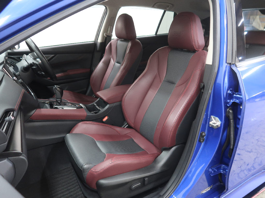 スバル レヴォーグ STIスポーツEX 4WD