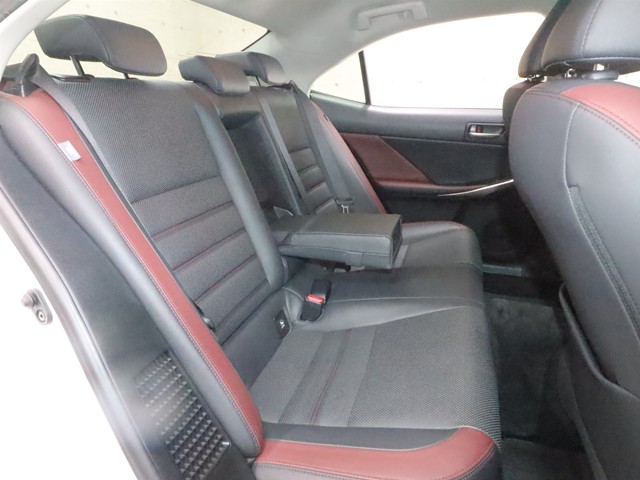 レクサス レクサス ＩＳ ３００ｈ　バージョンＬ