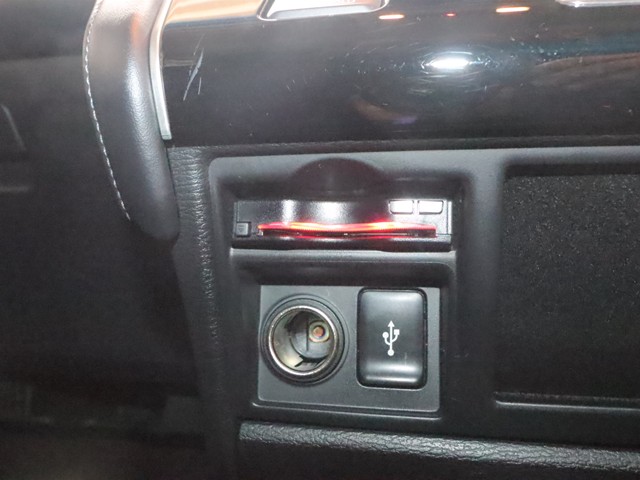 三菱 デリカＤ：５ Ｇパワーパッケージ