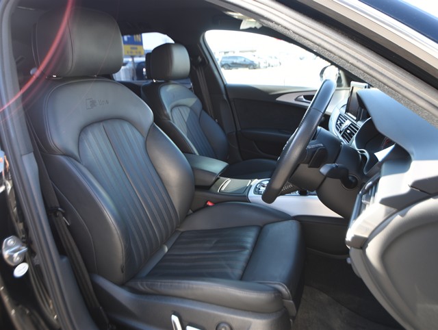 アウディ ｱｳﾃﾞｨ A6 ｱﾊﾞﾝﾄ 2.0TFSIｸﾜﾄﾛSﾗｲﾝPKG