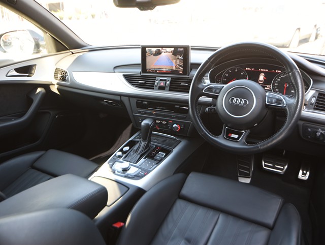 アウディ ｱｳﾃﾞｨ A6 ｱﾊﾞﾝﾄ 2.0TFSIｸﾜﾄﾛSﾗｲﾝPKG