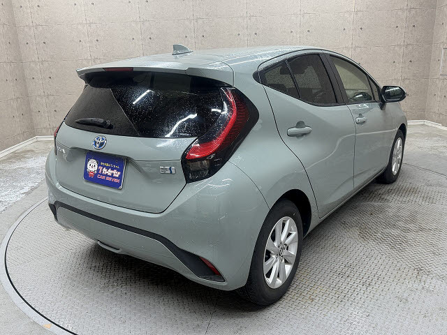 トヨタ アクア Ｚ