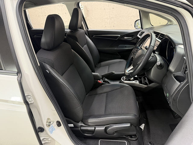 ホンダ ﾌｨｯﾄﾊｲﾌﾞﾘｯﾄﾞ Lﾎﾝﾀﾞｾﾝｼﾝｸﾞ