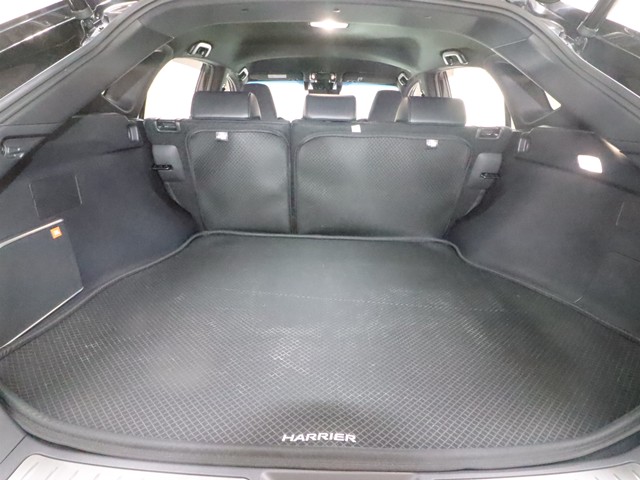 トヨタ ハリアー Zレザーパッケージ