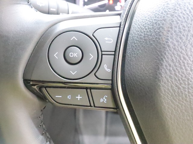 トヨタ ハリアー Zレザーパッケージ