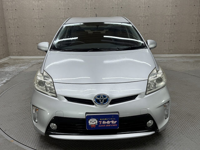 トヨタ プリウス S