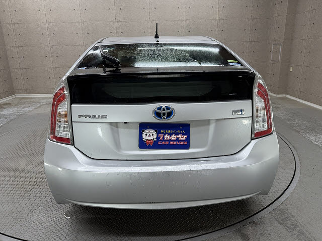 トヨタ プリウス S