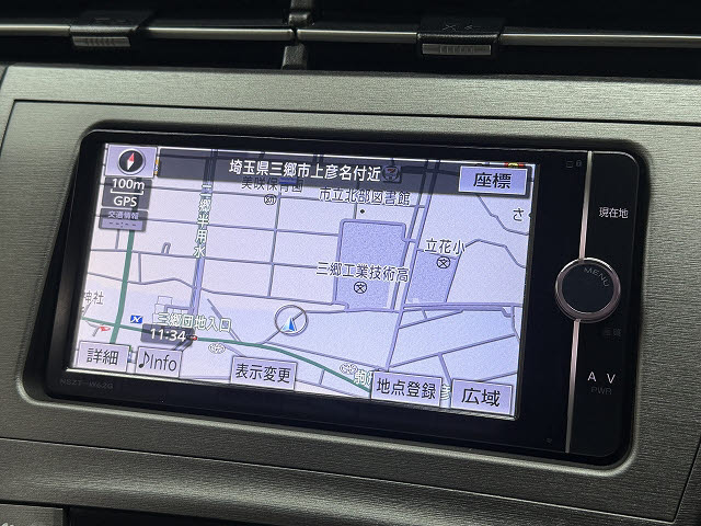 トヨタ プリウス S