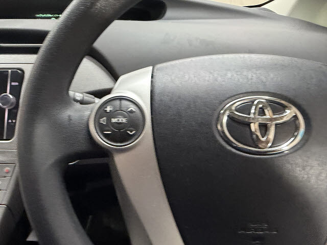 トヨタ プリウス S