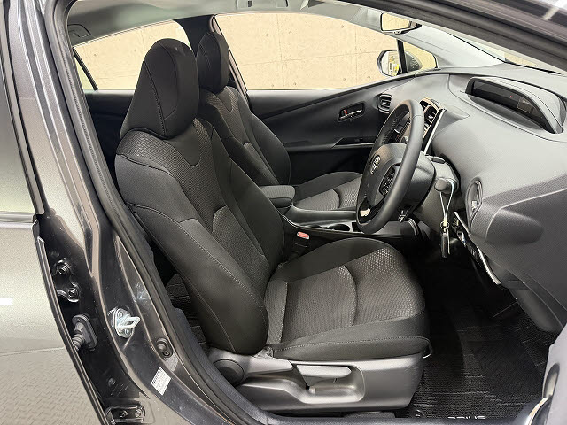 トヨタ プリウス SｾｰﾌﾃｨﾌﾟﾗｽⅡ