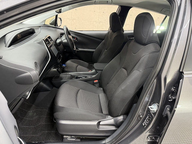 トヨタ プリウス SｾｰﾌﾃｨﾌﾟﾗｽⅡ