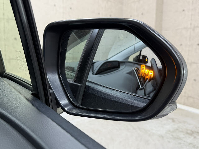 トヨタ プリウス SｾｰﾌﾃｨﾌﾟﾗｽⅡ