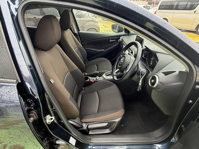 マツダ マツダ２ 15S ﾌﾟﾛｱｸﾃｨﾌﾞｽﾏｰﾄED