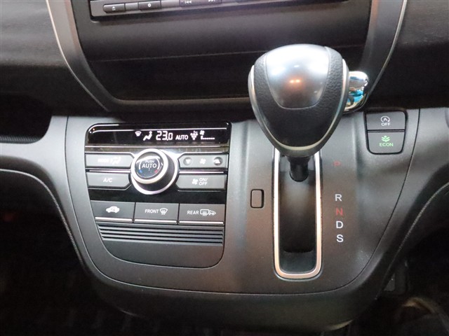 ホンダ フリード G　ﾎﾝﾀﾞｾﾝｼﾝｸﾞ