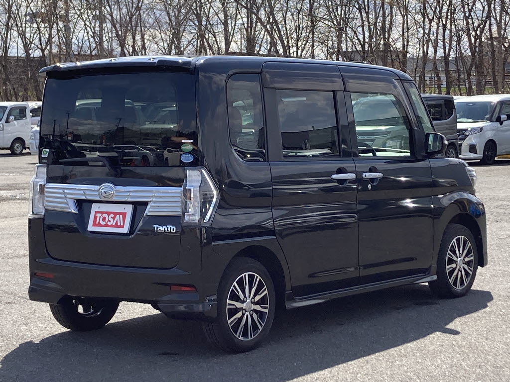 ダイハツ タントカスタム 4WD XﾄｯﾌﾟED SAⅢ