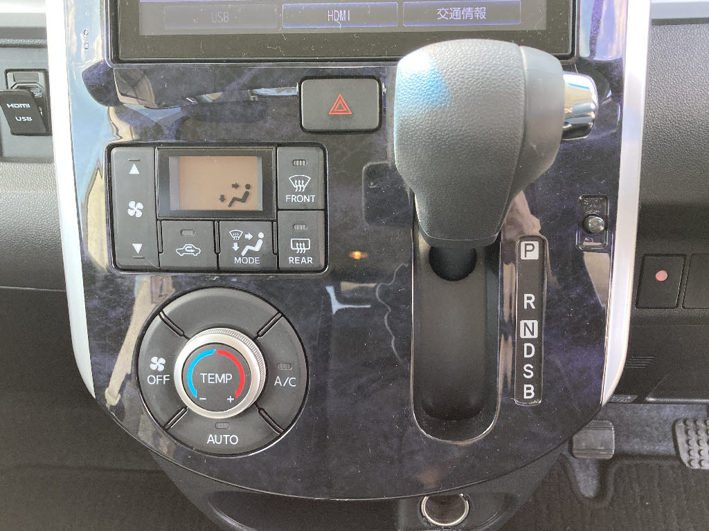 ダイハツ タントカスタム 4WD XﾄｯﾌﾟED SAⅢ