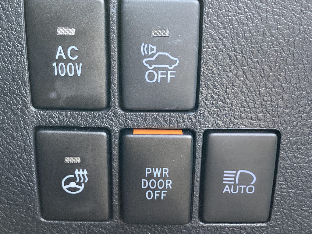 トヨタ ｳﾞｪﾙﾌｧｲｱﾊｲﾌﾞﾘｯﾄﾞ 4WD ｴｸﾞｾﾞｸﾃｨﾌﾞﾗｳﾝｼﾞZ