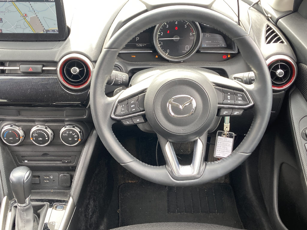 マツダ マツダ２ XD　Black Tone Edition