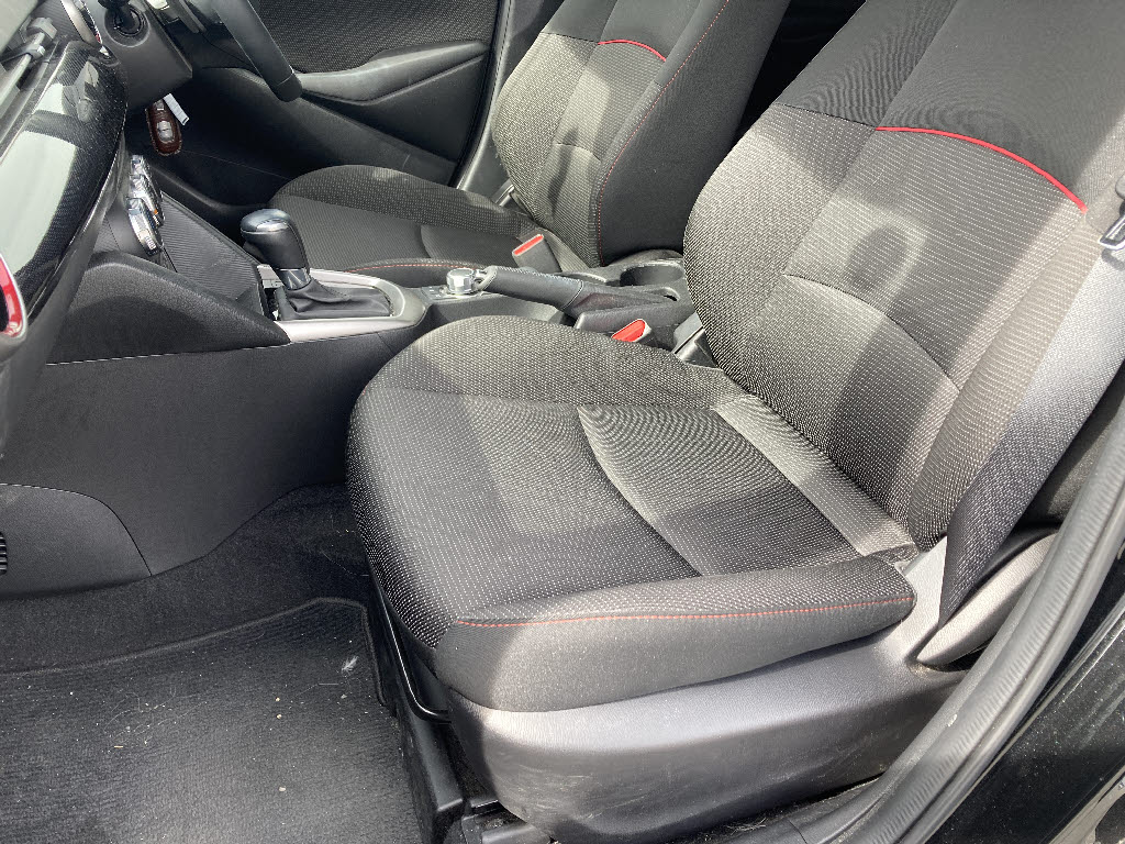 マツダ マツダ２ XD　Black Tone Edition