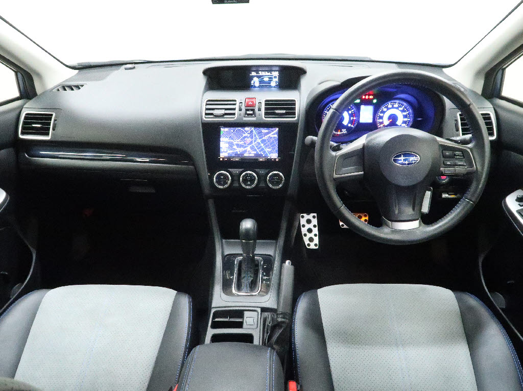 スバル ｲﾝﾌﾟﾚｯｻｽﾎﾟｰﾂHV 2.0i-Sｱｲｻｲﾄ